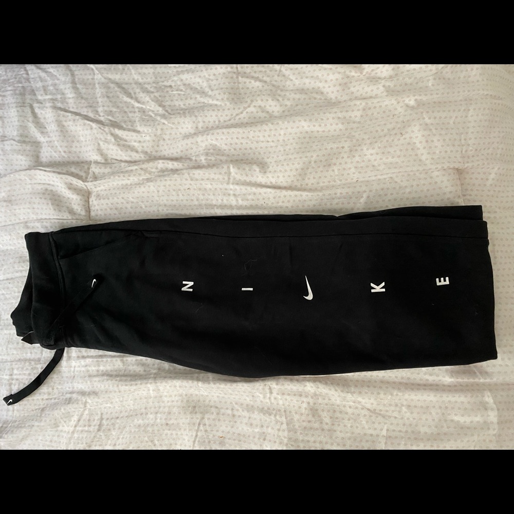 Nike black joggers